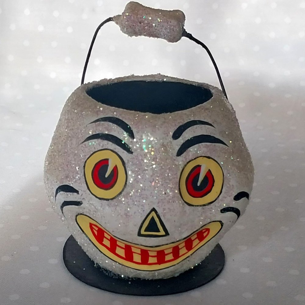 Department 56 Vintage Small Paper Mache Skull Skeleton Pumpkin Candy Pail Bucket